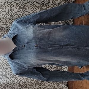 SO Everday shirt. Demin/ chambray